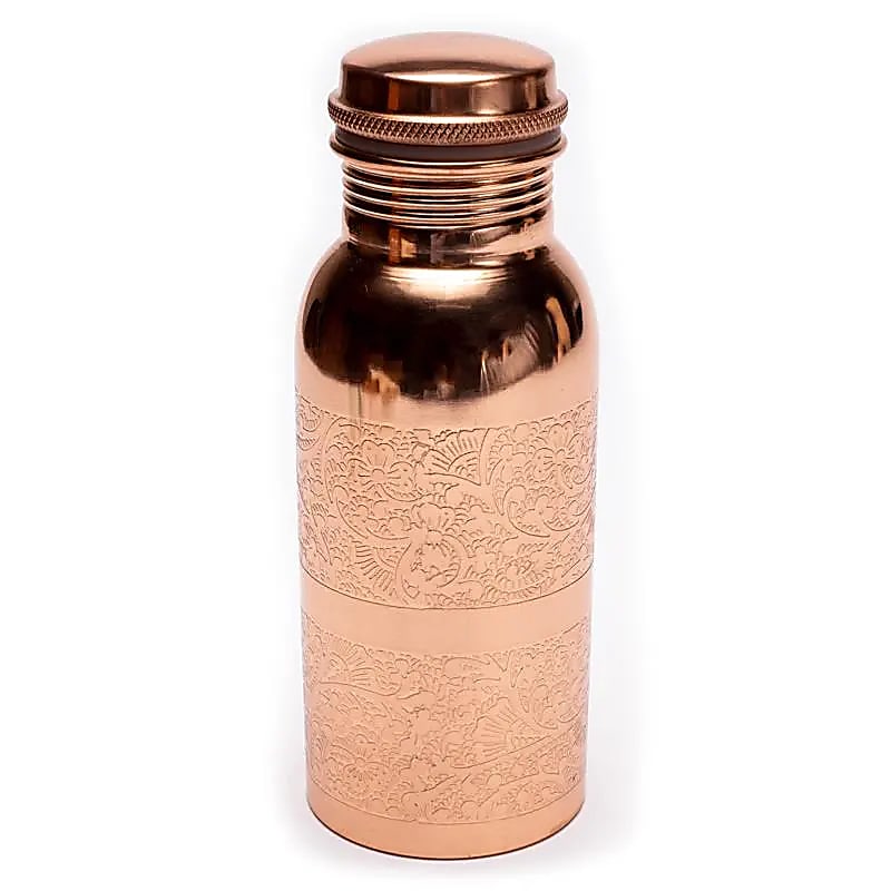 Bouteille en cuivre motif floral gravé