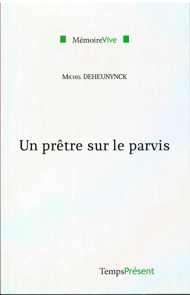 Un prêtre sur le Parvis