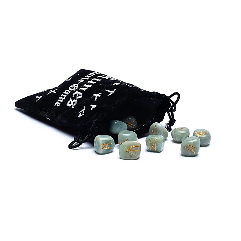 Aigue marine Oracle Rune  dans un sac de velours -- 262 g