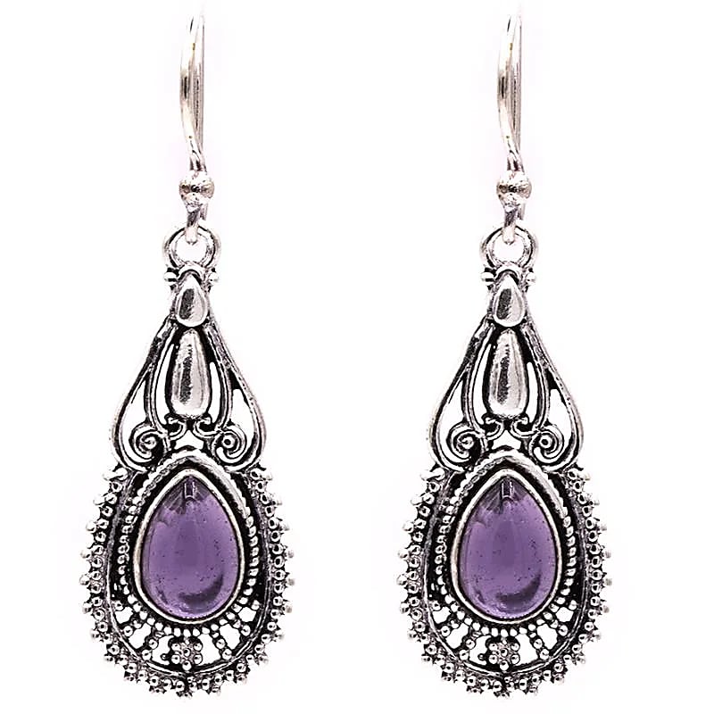 Boucles d'oreilles bohème avec améthyste -- 3x1.5 cm
