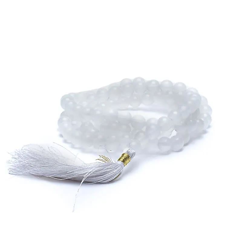 Mala Agathe blanche 108 perles qualité AA -- 0.8 cm