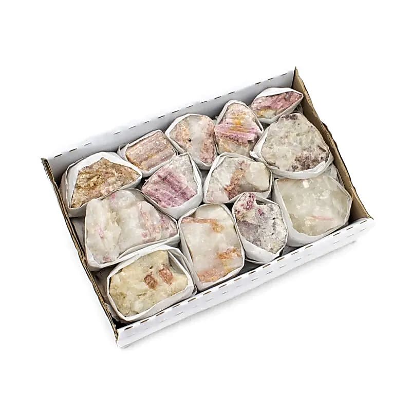 Tourmaline rose brute dans une boîte -- ±600-800g