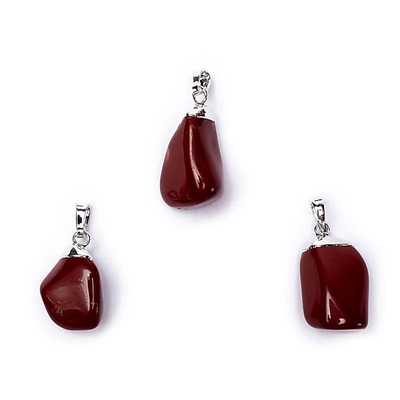 Pendentif Jaspe rouge monture en métal --±2-3 cm