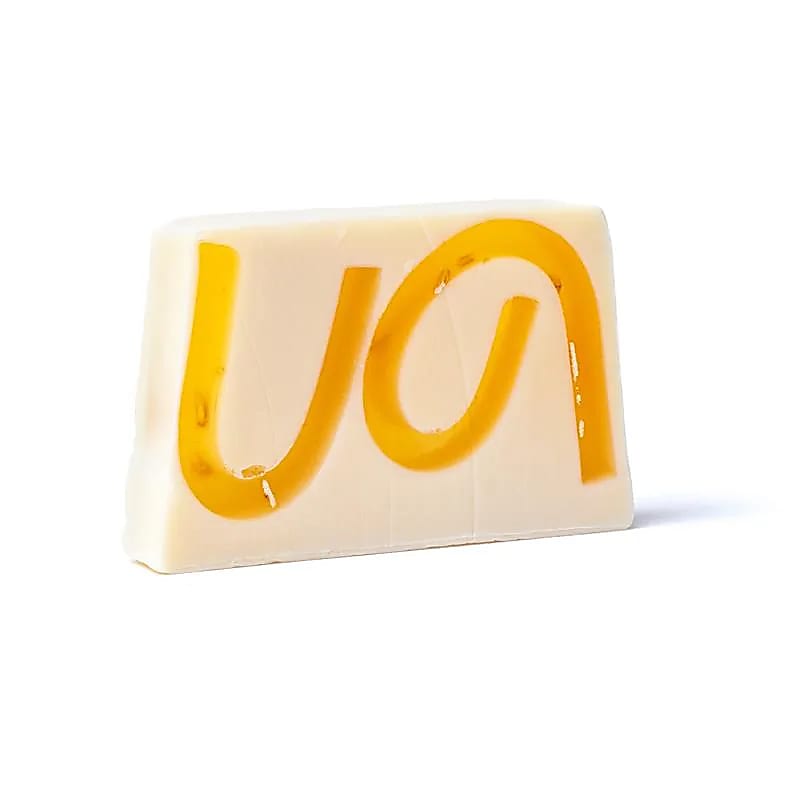 Savon fait main naturel lait de chèvre -- 80g